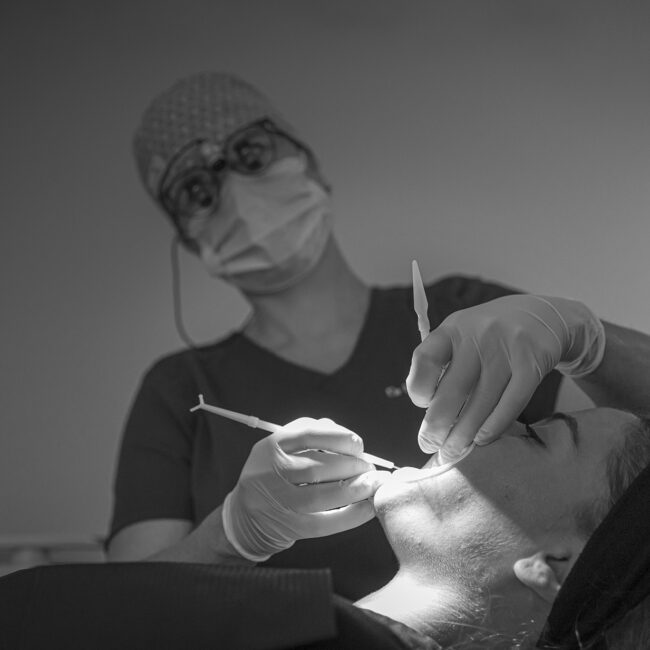 Photographe professionnel médical santé à Rennes : clinique, hopitaux, dentiste, médecin, chirurgiens... Photoraphe professionnel au service du monde de la santé et du médical à Rennes, ille et vilaine, bretagne, partout en France.