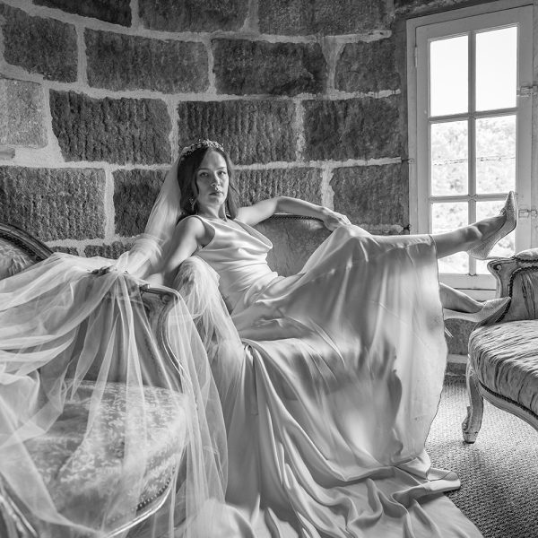 Photographe mariage à Rennes. Stéphane Clément YaPasPhoto, photographe professionnel de Mariage en Bretagne. Photographie à la mairie, à l'église, photo de groupe et de sous-groupe, photo de l'engagement, des anneaux, du vin d'honneur, photographie du couple officiel, photos du repas, de l'animation jusqu'à l'ouverture du bal. stephaneclementphotograph.com - 06 15 36 58 96 - stephaneclementphotograph@gmail.com